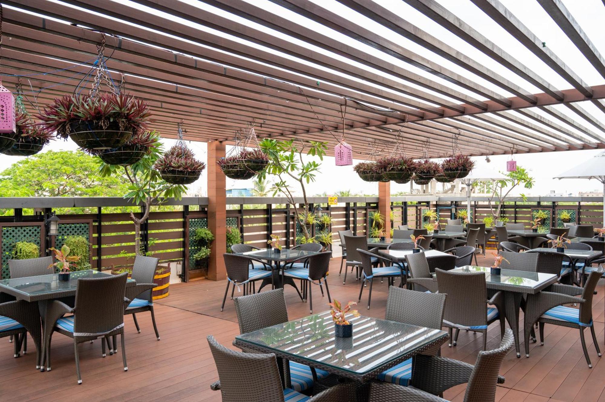 Grand Kakinada By Grt Hotels Exterior photo